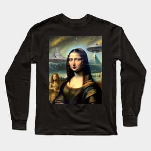 Mona Lisa from space on a space craft for space lovers Long Sleeve T-Shirt